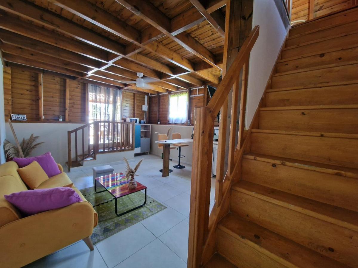 Le Cosy Bungalow De Lili / 5Min De L'Aeroport Les Abymes Exterior photo